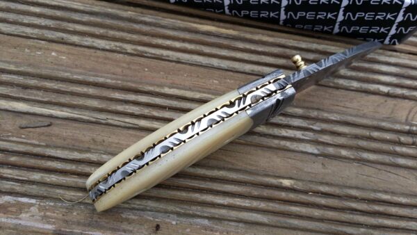 Handmade Damascus Pocket Knife - Beautiful Folding Knife - Image 3