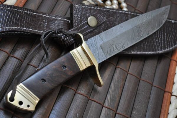 Fixed Blade hunting knife with Sheath Bowie knife