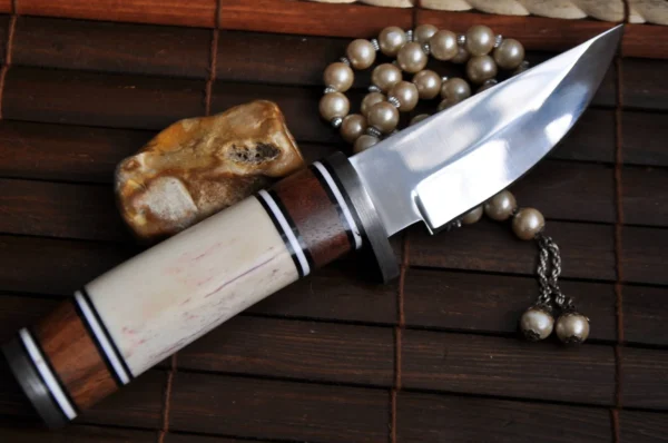 Handmade fixed blade hunting knife with sheath - Image 2