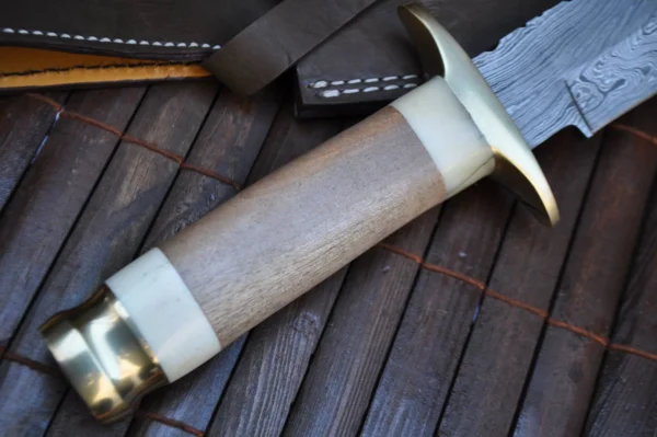 Bowie knife with sheath damascus steel handmade knife - Image 5