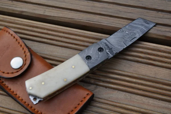 Damascus Steel Folding Knife - Pocket knife-Tanto blade - Image 3