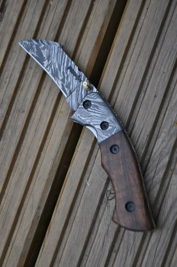 Handmade Damascus Pocket Knife - Beautiful Folding Knife - Image 2