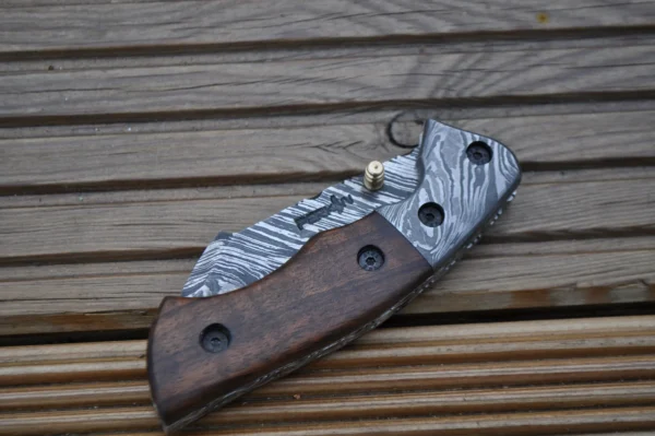 Handmade Damascus Pocket Knife - Beautiful Folding Knife - Image 7