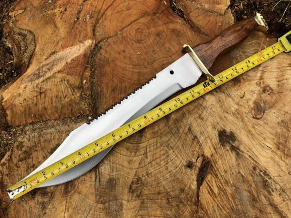 Big Hunting Bowie Knife with Sheath - Image 4