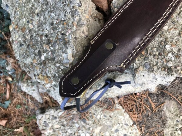 Hunting knife fixed blade with leather sheath Ram's horn handle double edge blade - Image 4