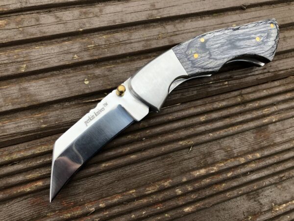 Folding Pocket Knife With Pakka Wood Handle