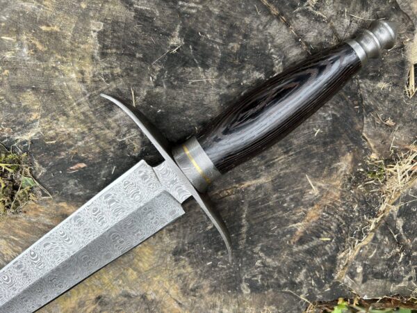 Handmade Hunting Knife Damascus Steel Folded Carbon Steel One Kind Of Handmade Knife Double Edge Dagger Knife - Image 4