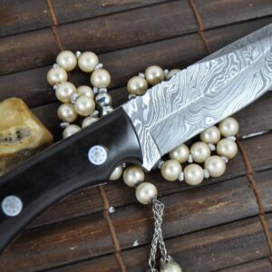 Bushcraft Knife Damascus Steel - Full Tang - Work of Art by Chris