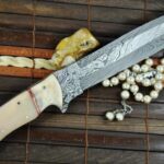 CUSTOM HANDMADE DAMASCUS HUNTING KNIFE - BOWIE KNIFE WITH SHEATH - Image 3