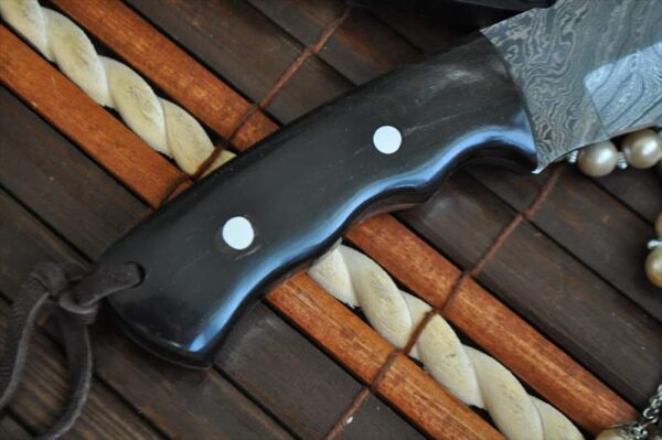 Custom Handmade Damascus Hunting Knife with Horn Handle - Image 3