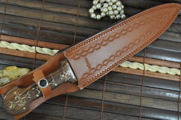 Unique Handmade Damascus Hunting Knife - Double Edge Blade - Image 5