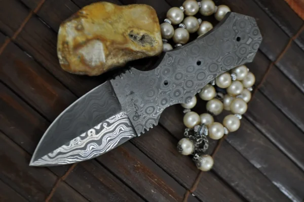 Custom Hand Forged Damascus Blank Blade - 6 Inches - Image 3