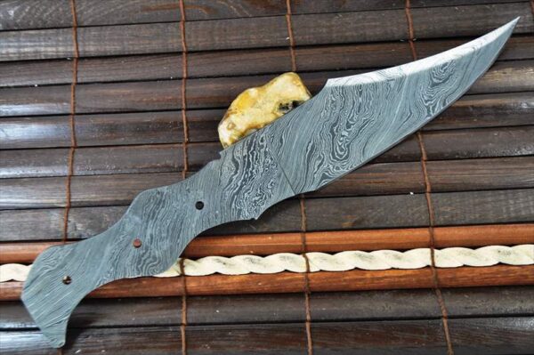 Custom Made Hand Forged Damascus Blank Blade - 11.5 Inches