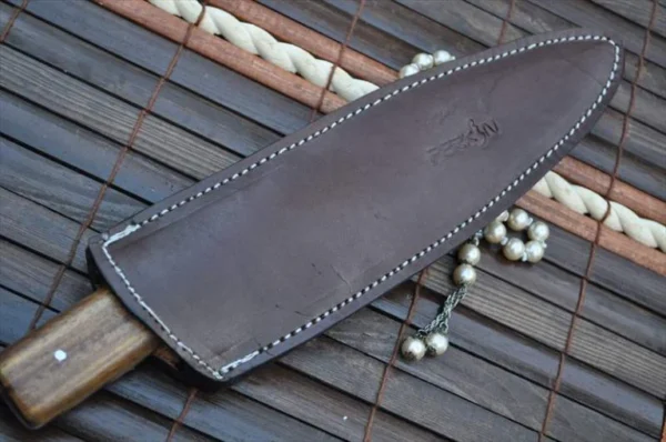 Damascus Knife - Chef's Knife Ideal for Bushcraft & Hunting - Image 4