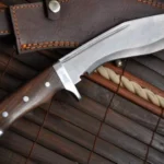 Beautiful Handcrafted Kukri Hunting Knife - 440c Steel - Image 2