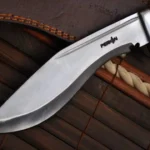 Beautiful Handcrafted Kukri Hunting Knife - 440c Steel - Image 3