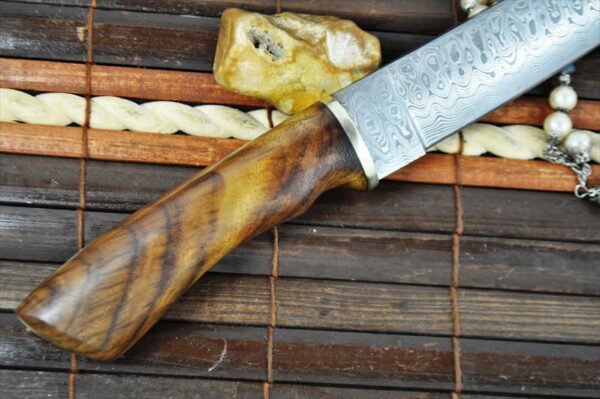 Handcrafted Large Hunting/Bushcraft Knife - Damascus Steel Work of Art - Image 2