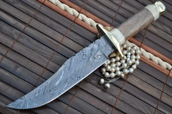 Damascus Hunting Knife with Mammoth Bone & Olive Wood Handle