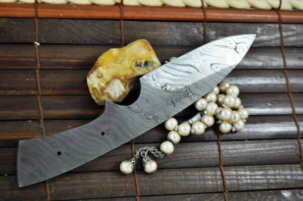 Handmade Damascus Steel Blank Blade - BL1 - Image 2