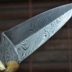 Handmade Damascus Hunting Knife With Double Edge - Image 3