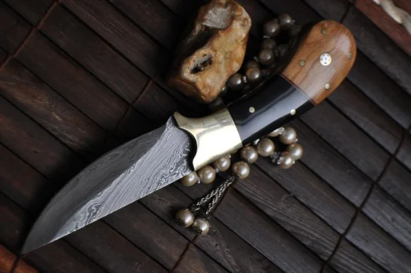 Outstanding Value - Handmade Hunting Knife With Leather Sheath - Image 3